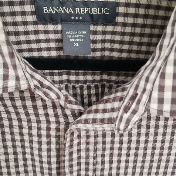 Banana Republic brown/tan shirt. Size XL. 100% cotton. - Picture 2 of 5